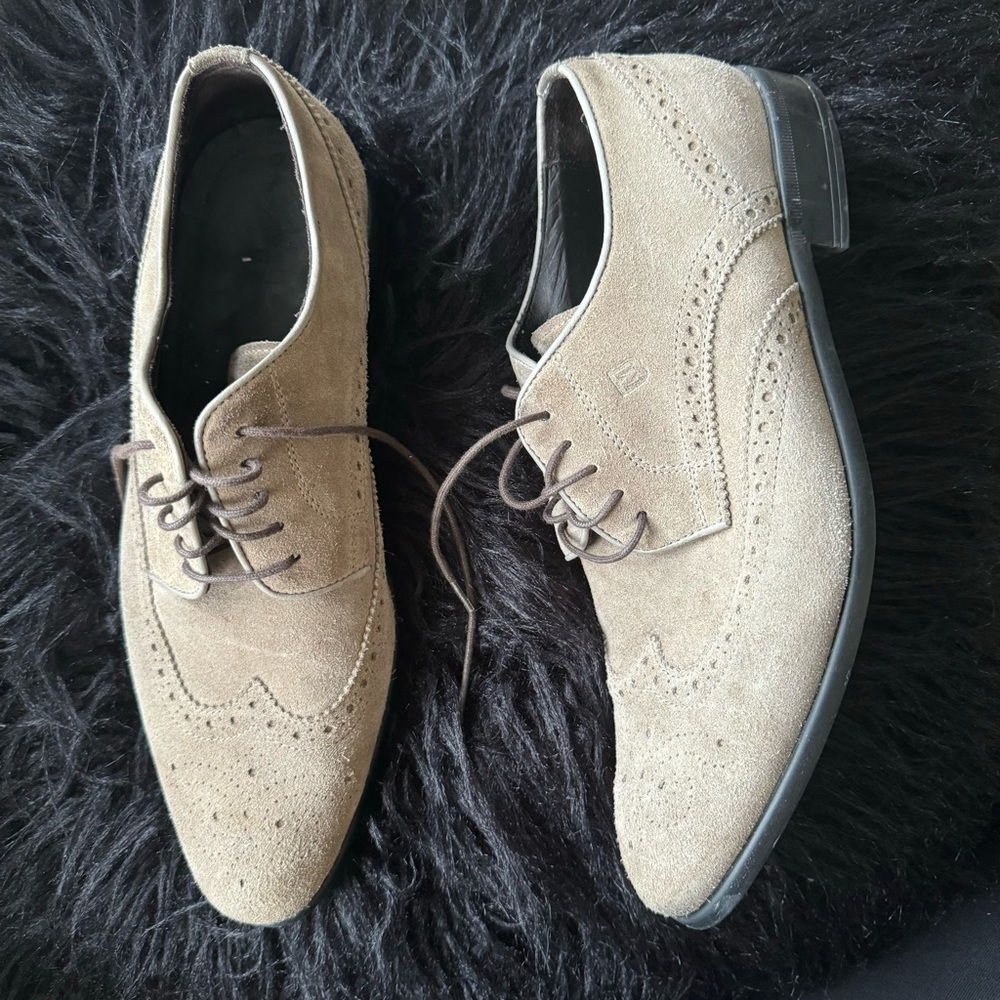 BRUNO MAGLI Saffyn Suede Wingtip Brogues • size 9